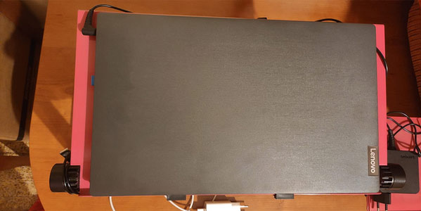 Lenovo V15-ADA 
