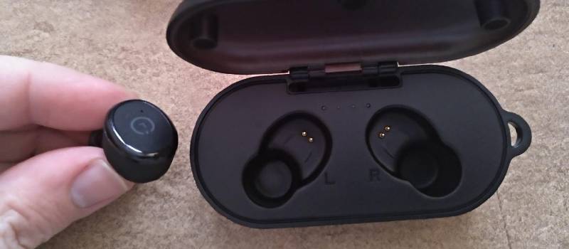 Tozo T10